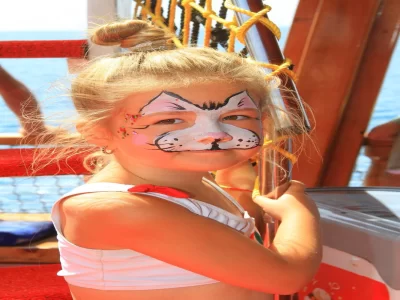 Karayip Korsan Tekne Turu