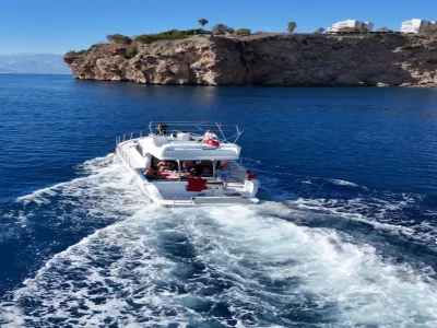 Private Wasserfall Yacht Reise