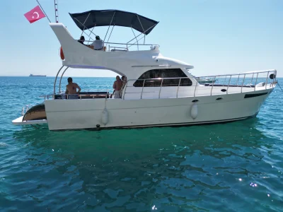 Private Waterfall Yacht Trip