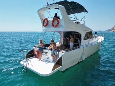 Private Waterfall Yacht Trip